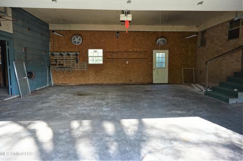 218 Salem Rd, Forest, MS 39074 photo 32