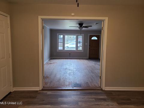 621 Second Ave, Picayune, MS 39466 photo 3