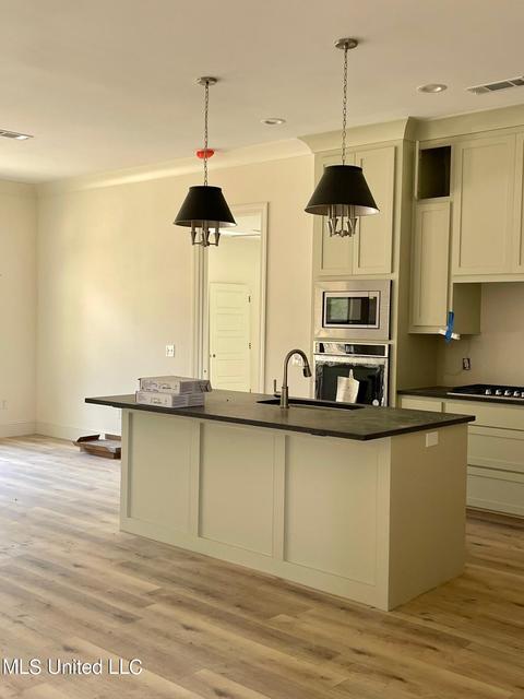 106 Catherine Blvd, Clinton, MS 39056 photo 3