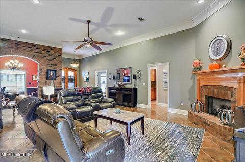 262 Cornerstone Dr, Brandon, MS 39042 photo 3
