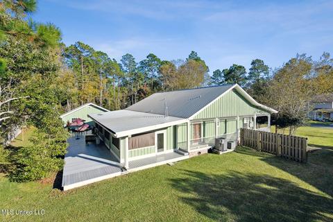 739 Ahi Dr, Diamondhead, MS 39525 photo 3