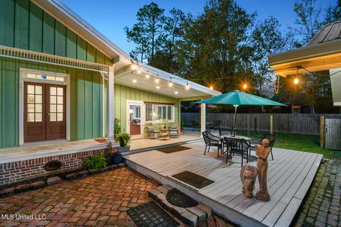739 Ahi Dr, Diamondhead, MS 39525 photo 4