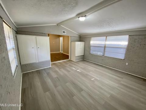 305 Diamond St, Brandon, MS 39042 photo 9