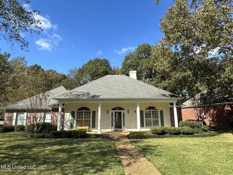 133 Parkside Dr, Brandon, MS 39042 photo 1