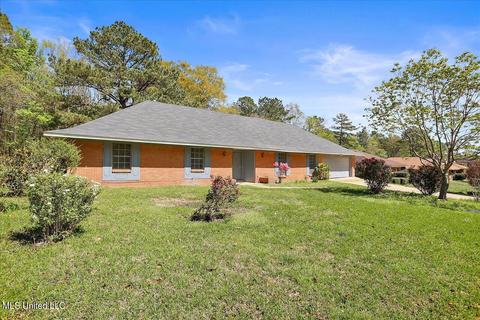 312 Overlook Cir, Jackson, MS 39213 photo 2