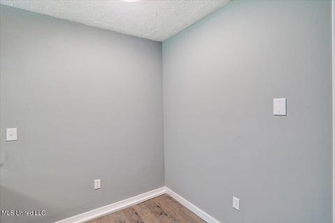 312 Overlook Cir, Jackson, MS 39213 photo 14