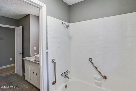 312 Overlook Cir, Jackson, MS 39213 photo 25