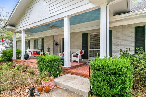 500 Forest Point Dr, Brandon, MS 39047 photo 2