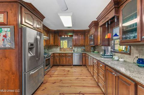 500 Forest Point Dr, Brandon, MS 39047 photo 13