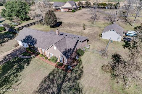 96 Pinehaven Pl, Clinton, MS 39056 photo 4