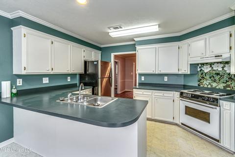 539 Brookstone Cir, Madison, MS 39110 photo 15