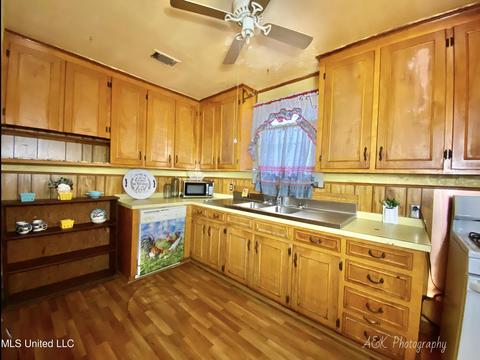 217 SE 5th Ave, Magee, MS 39111 photo 6
