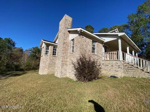 150 Rich Ext, Lucedale, MS 39452 photo 2