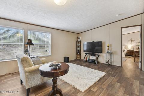 20485 White Rd, Vancleave, MS 39565 photo 7