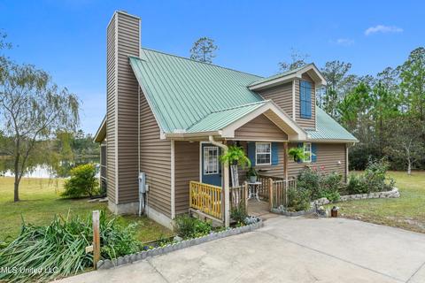 90 Maple Dr, Perkinston, MS 39573 photo 1