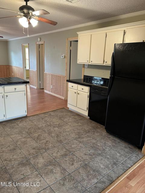 223 Plum Bluff Dr, Lucedale, MS 39452 photo 7