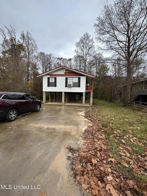 223 Plum Bluff Dr, Lucedale, MS 39452 photo 2