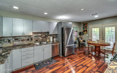 18 Robinwood Pl, Jackson, MS 39211 photo 34