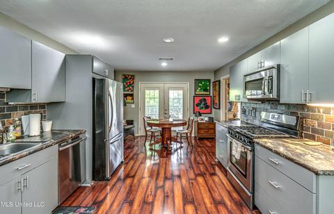 18 Robinwood Pl, Jackson, MS 39211 photo 28