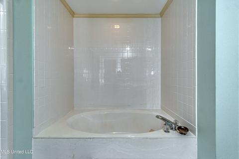 18 Robinwood Pl, Jackson, MS 39211 photo 15