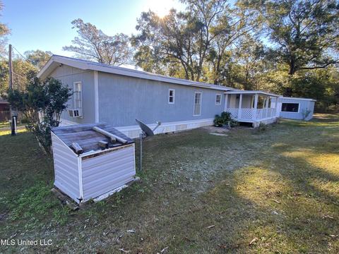 23 Murrey Rd, Wiggins, MS 39577 photo 3