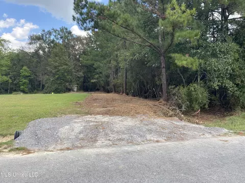 Tiffany Lane, Biloxi, MS 39532