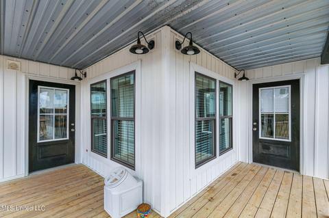 483 Dampeer Rd, Canton, MS 39046 photo 5
