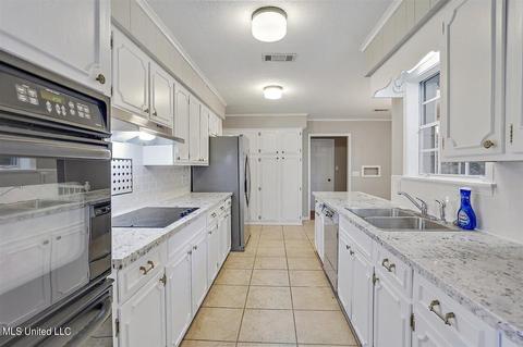 5565 Marblehead Dr, Jackson, MS 39211 photo 21