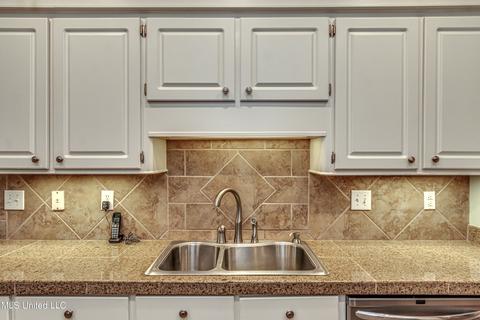 259 Azalea Ct, Brandon, MS 39047 photo 13