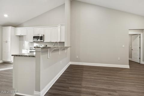 34 Cascade Cv, Perkinston, MS 39573 photo 5