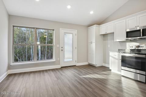 34 Cascade Cv, Perkinston, MS 39573 photo 10