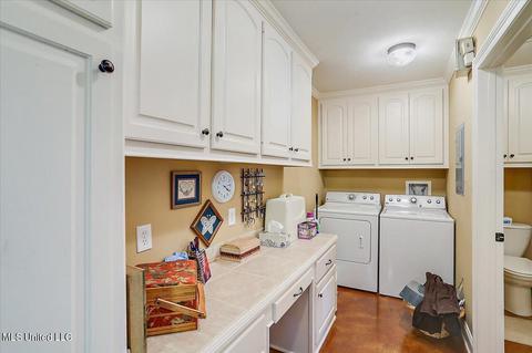 111 Doc Henry Cv, Terry, MS 39170 photo 16