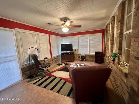 2730 Cedar Bluff Dr, Nesbit, MS 38651 photo 10