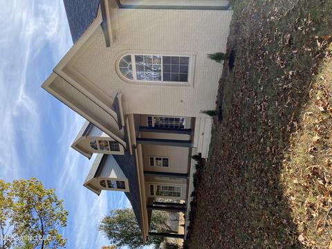 8615 Sheltowee Trl, Hernando, MS 38632 photo 1