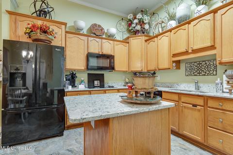 6261 Cheyenne Dr, Olive Branch, MS 38654 photo 13