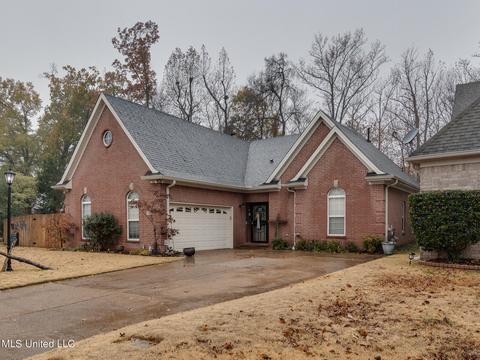 6261 Cheyenne Dr, Olive Branch, MS 38654 photo 3