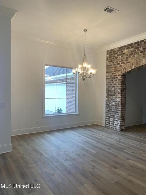 816 Glenwild Cir, Canton, MS 39046 photo 3