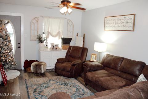 112 Kenneth Creel, Lucedale, MS 39452 photo 3