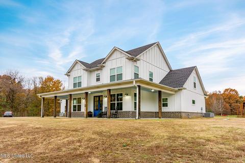 3860 Nesbit Rd, Nesbit, MS 38651 photo 1