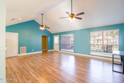 1202 Iris St, Long Beach, MS 39560 photo 2