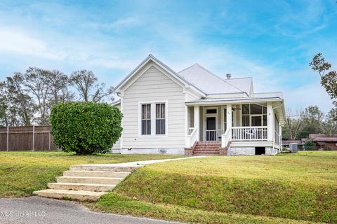 24 2nd St, Perkinston, MS 39573 photo 1