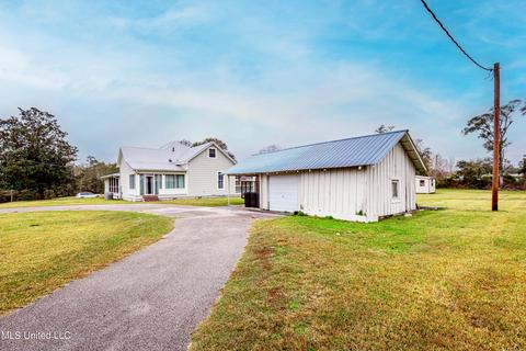 24 2nd St, Perkinston, MS 39573 photo 6
