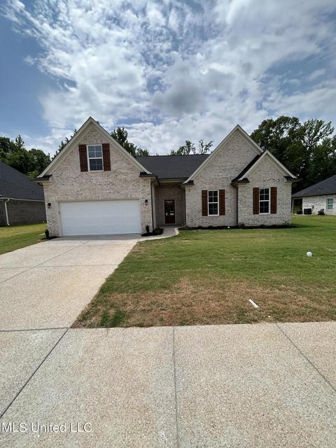 4821 Port Meridian Dr, Horn Lake, MS 38637
