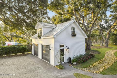 619 E 2nd St, Pass Christian, MS 39571 photo 29