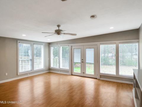 100 Star Dr, Brandon, MS 39042 photo 2