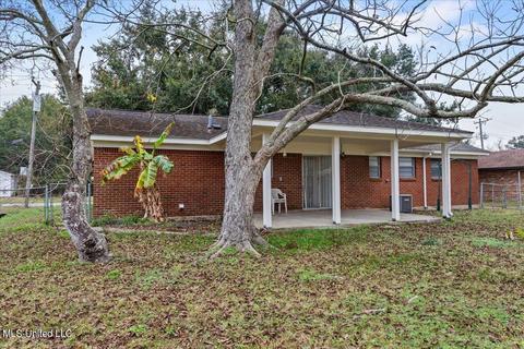 302 Saint Augustine Ave, Long Beach, MS 39560 photo 19