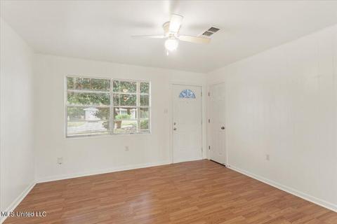 302 Saint Augustine Ave, Long Beach, MS 39560 photo 6