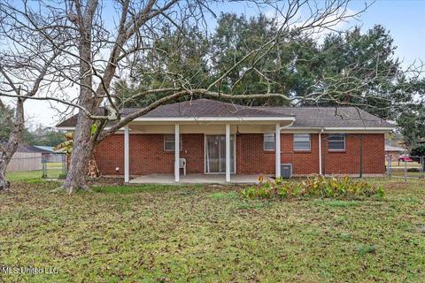 302 Saint Augustine Ave, Long Beach, MS 39560 photo 18