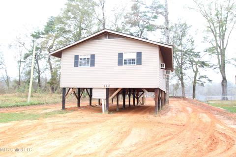 140 Plum Bluff Dr, Lucedale, MS 39452 photo 2