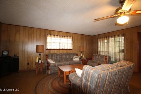 140 Plum Bluff Dr, Lucedale, MS 39452 photo 7